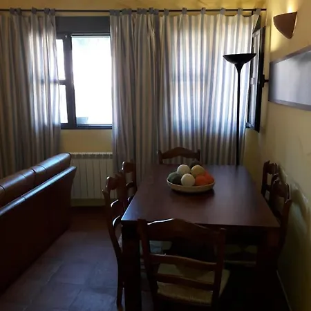 Luna Menguante Apartman Robledillo de Gata